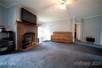 120 Quiet Woods Dr, Leicester, NC 28748 - photo 3