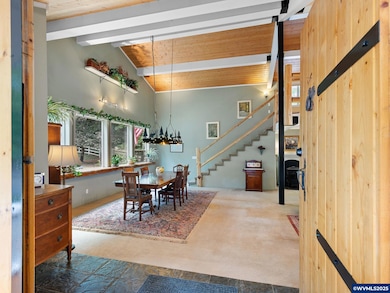 19875 SW Meadow View Dr, McMinnville, OR 97128 - photo 4