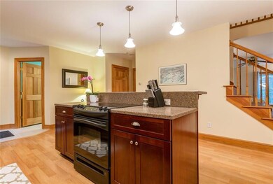 48 Hidden Oaks Dr, Freeport, ME 04032 - photo 4
