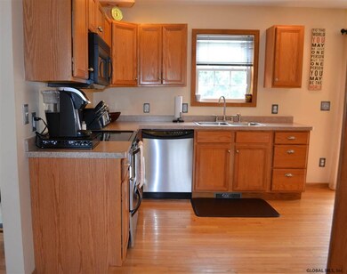 46 Burnt Hills Dr, Queensbury, NY 12804 - photo 3