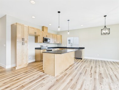 2460 Noah St SE, East Wenatchee, WA 98802 - photo 7