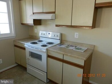 12893B Grays Pointe Rd unit 12893B, Fairfax, VA 22033 - photo 4