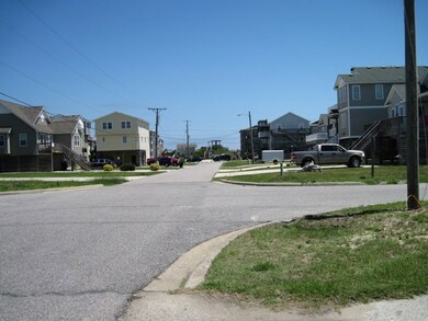 209 E Clark St, Kill Devil Hills, NC 27948 - photo 7