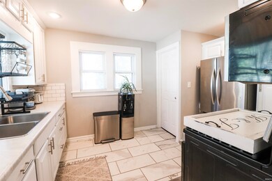 728 E Broadway St, Kokomo, IN 46901 - photo 7