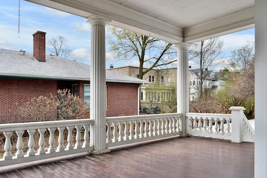 6 Side Porch