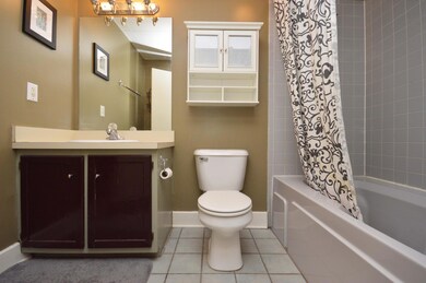 Bathroom (3)