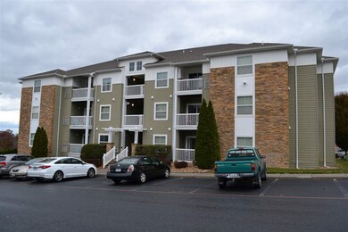 2455 Campus View Cir unit 201, Harrisonburg, VA 22801 - photo 2