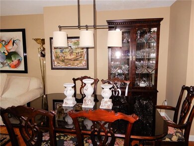Dining Room 1215 Meadowbrook Drive