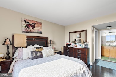 414 Water St unit 1112, Baltimore, MD 21202 - photo 7