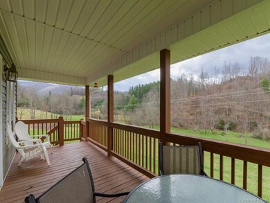 266 Dogwood Cir, Burnsville, NC 28714 - photo 4