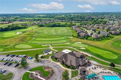 1005 Zennor Ln, Raymore, MO 64083 - photo 7