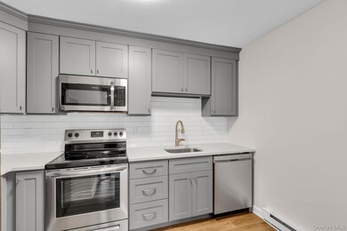 17 Hastings Ct unit B, Yorktown Heights, NY 10598 - photo 6