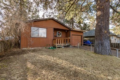 135 SW Mckinley Ave, Bend, OR 97702 - photo 2