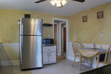 15 Amsterdam Ave, Warwick, RI 02889 - photo 5