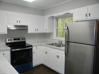 Kitchen, stove, refrigerator and dishwasher