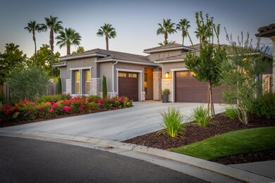 1206 E Via Palmi Dr, Fresno, CA 93730 - photo 2