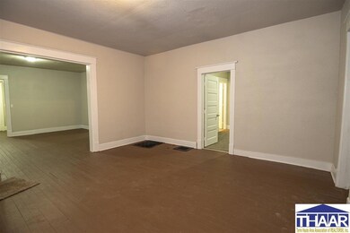 509 N Gill St, Carlisle, IN 47838 - photo 4