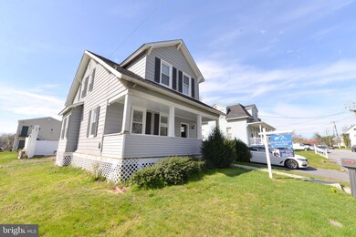 29 Fourth Ave, Halethorpe, MD 21227 - photo 3