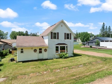 285 S Madison St, Unity, WI 54488 - photo 4