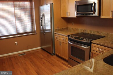 13 Wellspring Cir, Owings Mills, MD 21117 - photo 4