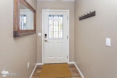 06-front entry_IMG_9659