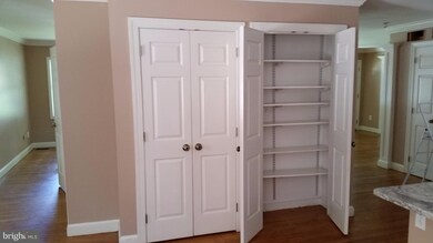 14300 Oakvale St, Rockville, MD 20853 - photo 5