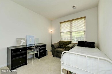 42788 Center St, Chantilly, VA 20152 - photo 5