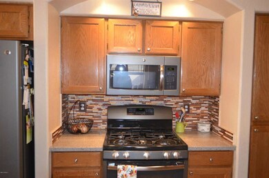 12422 W WINDSOR 014