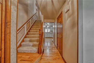 1205 Doebler Dr, North Tonawanda, NY 14120 - photo 3