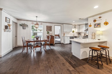 2018 Chippendale Rd, Houston, TX 77018 - photo 6