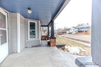 922 Burton St SW, Wyoming, MI 49509 - photo 4
