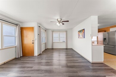 2915 Koali Rd unit C, Honolulu, HI 96826 - photo 4