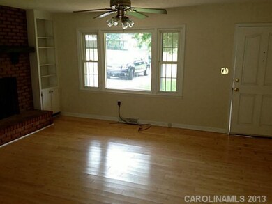 143 Barry Oak Rd, Statesville, NC 28625 - photo 3