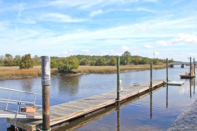 Dock1.jpg
