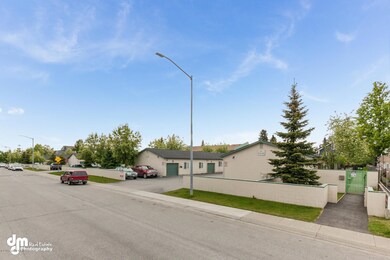 1341 W 26th Ave H4 Anchorage-large-002-9