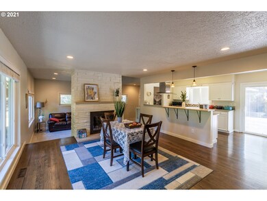 16624 Roosevelt Ave, Lake Oswego, OR 97035 - photo 4