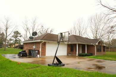 3121 County Road 415b, Brazoria, TX 77422 - photo 2