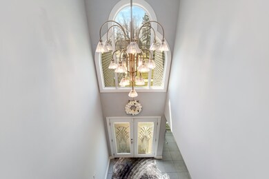 716 Howard Ave, Des Plaines, IL 60018 - photo 2