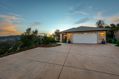 15845 Highland Cir, Redding, CA 96001 - photo 5