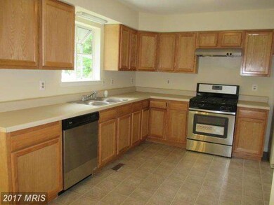 600 Miriam Ln, Lusby, MD 20657 - photo 2