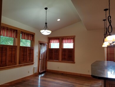 Dining Area 1