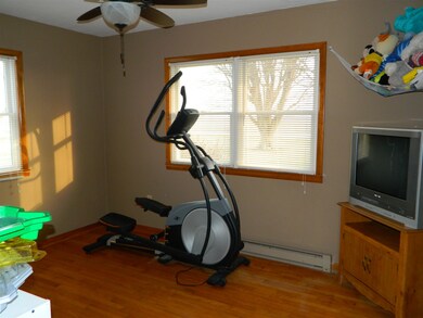 9180 E 400 N, Greentown, IN 46936 - photo 4