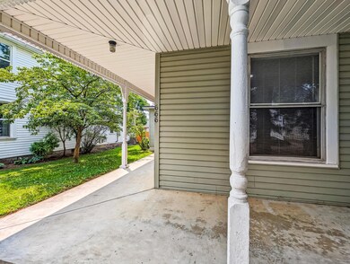 666 E Mulberry St, Lancaster, OH 43130 - photo 3