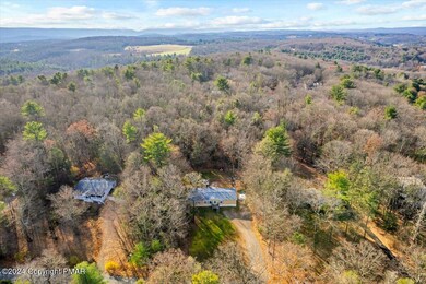 142 Walnut St, Kunkletown, PA 18058 - photo 6