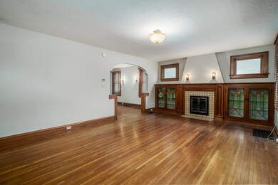 376 E Deshler Ave_MLS_07