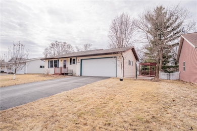 2616 Diane Ln, Eau Claire, WI 54703 - photo 2