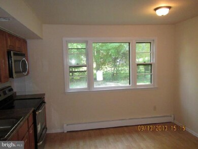 851 Phillips Rd, Warminster, PA 18974 - photo 7