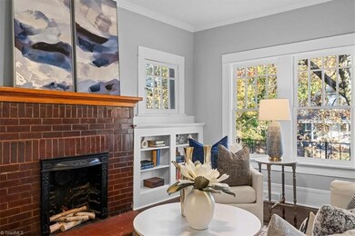 Fireplace (non functioning) detail of built-ind snf Craftsman style windows