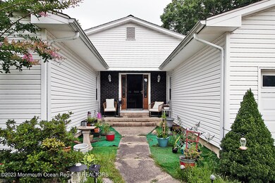 26 Crest Ave, Manahawkin, NJ 08050 - photo 2