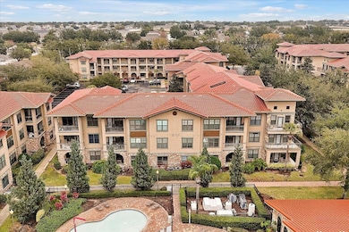 904 Charo Pkwy unit 518, Davenport, FL 33897 - photo 2